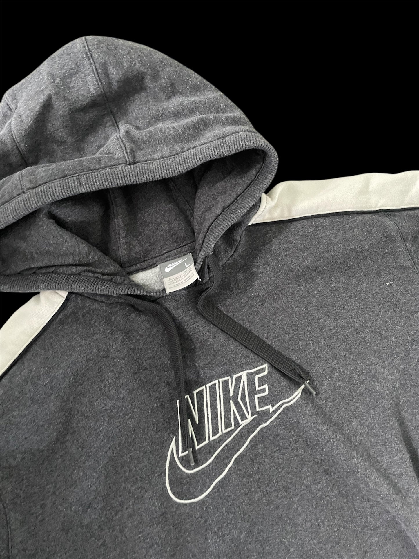 Nike Hoodie (L)